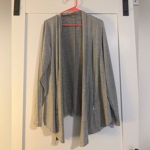 Market and Spruce cardigan